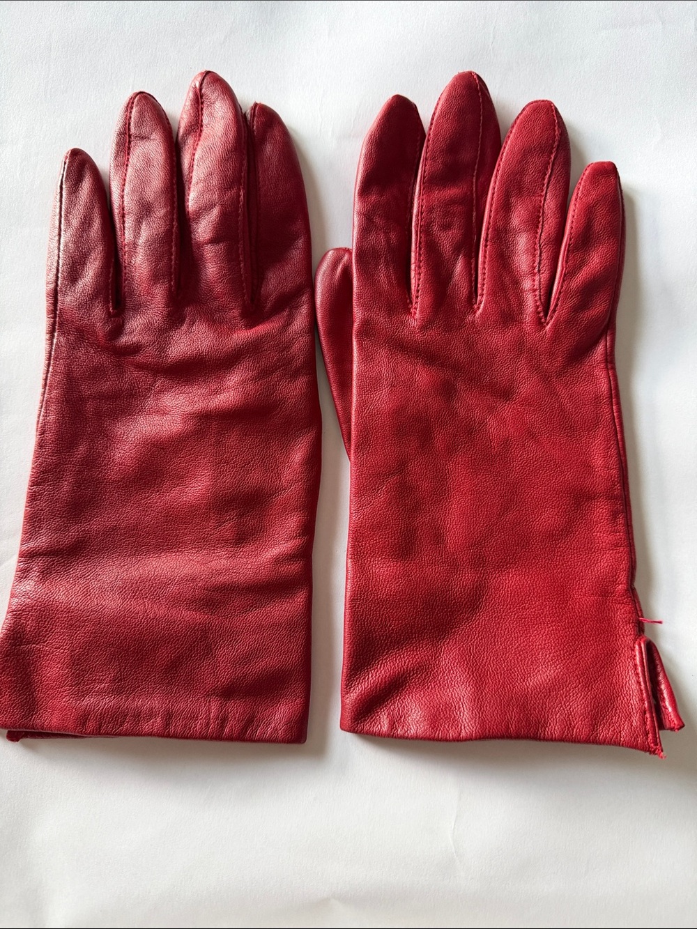 **Vintage 80s** Women’s Super Soft Leather Dark Red Gloves